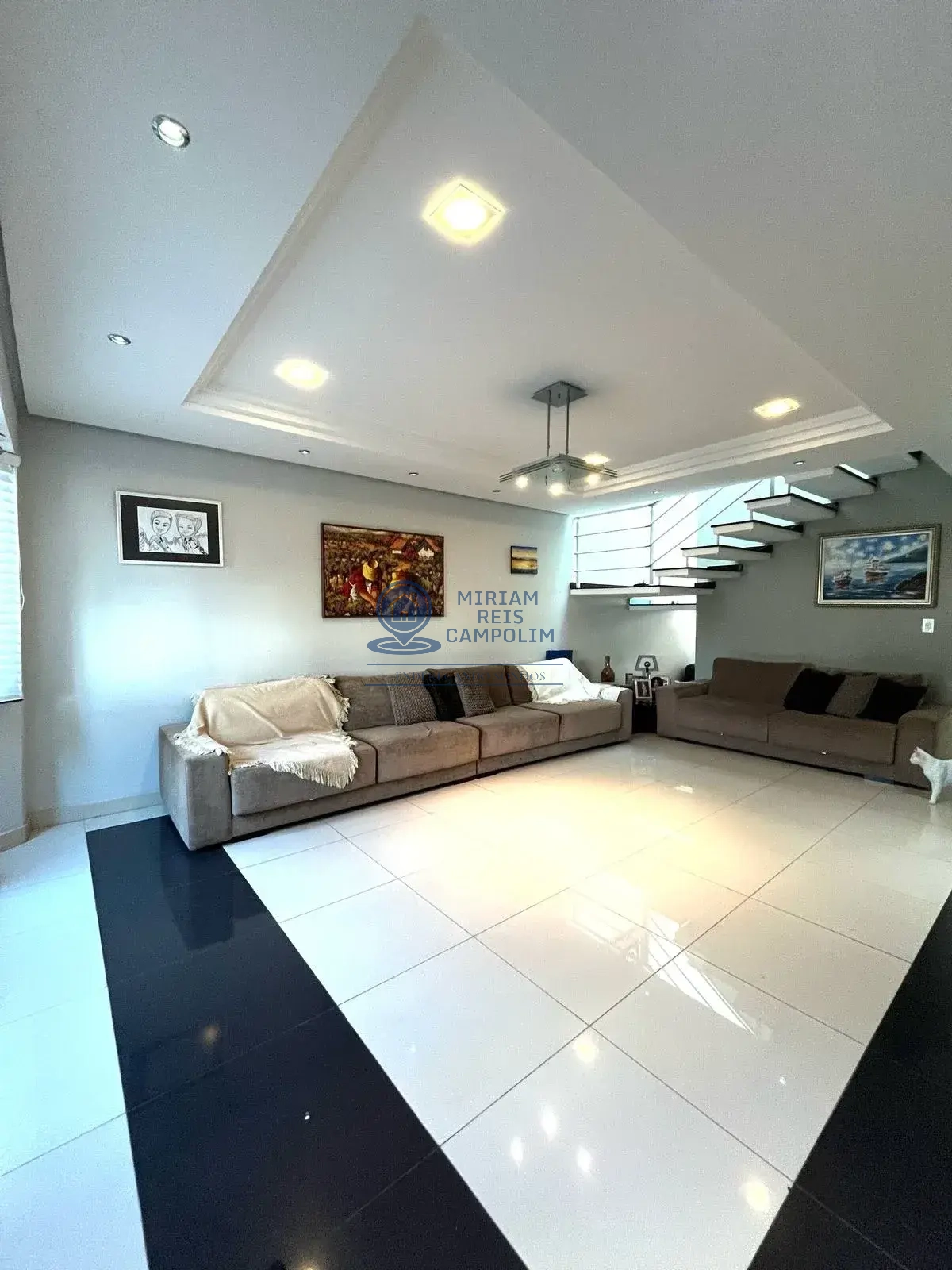 Casa de condomínio à venda, com 03 quartos, 240,82m² - Miriam Reis Campolim   Corretora de imóveis